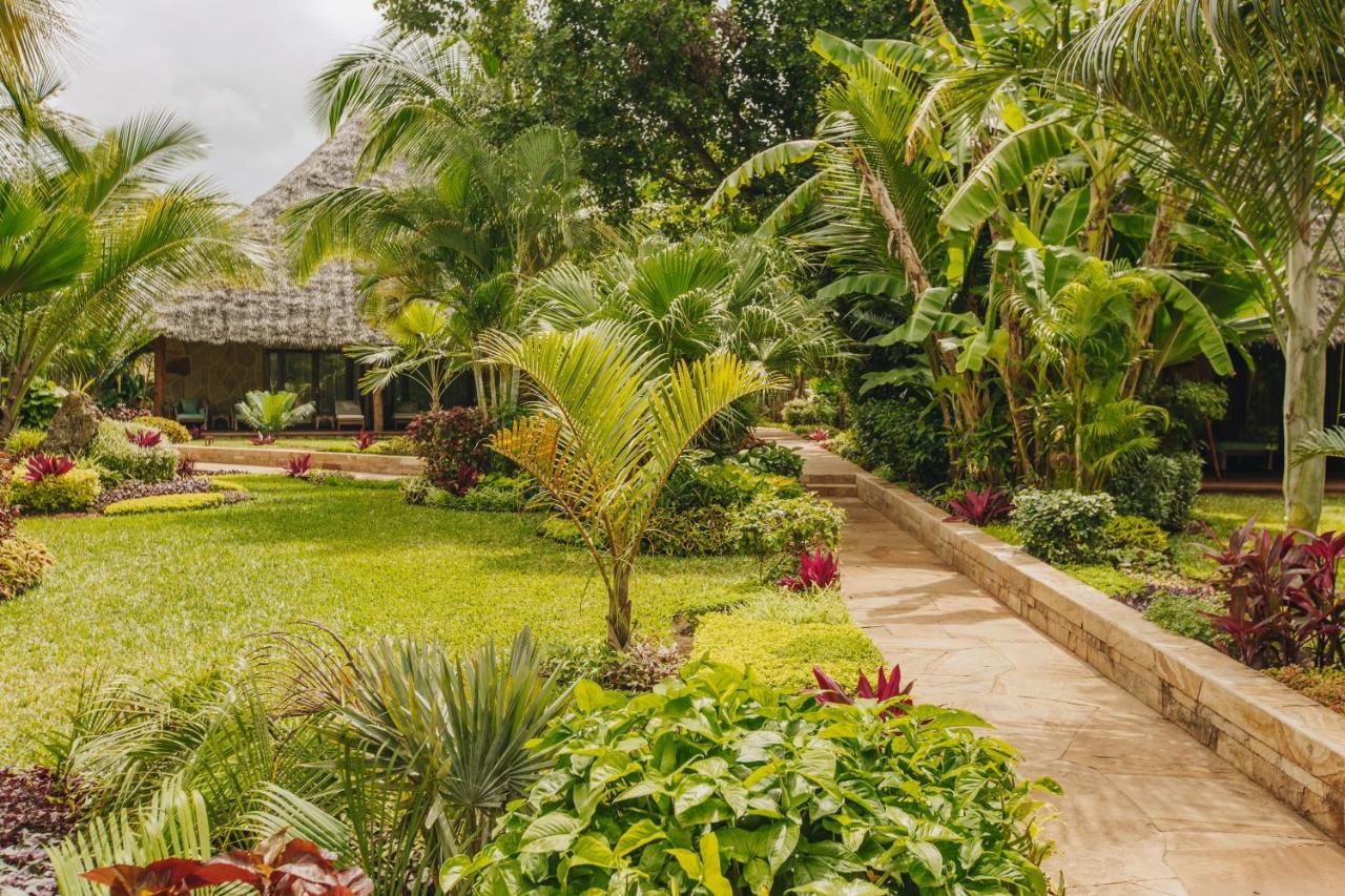 Tulia Zanzibar Unique Beach Resort Понгве Экстерьер фото